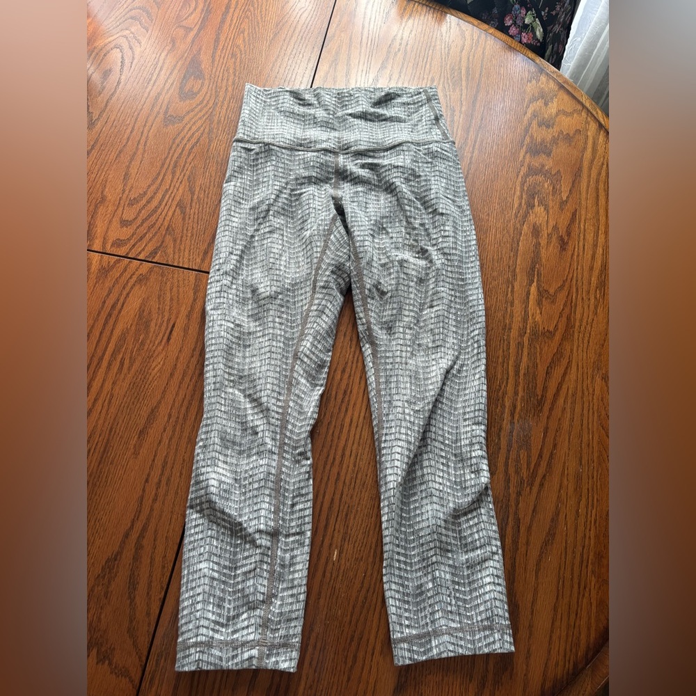 Lululemon wunder under high rise leggings 23" yoga athleisure womens 4